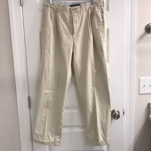 Mens Tommy Hilfiger khaki pants